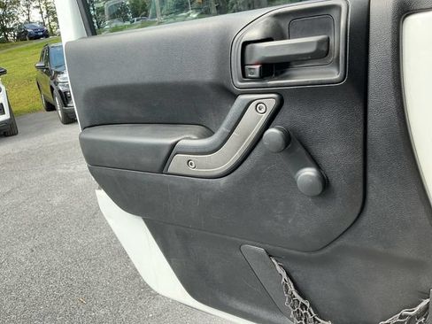 Used 2016 Jeep Wrangler Sport w/ Quick Order Package 23S AWD/4WD image 24