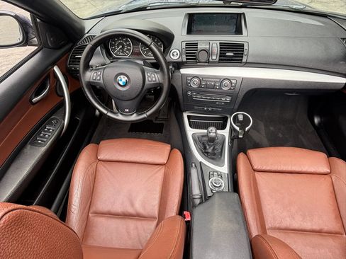 Used 2012 BMW 135i Convertible image 32