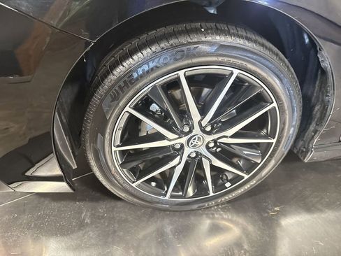 Used 2023 Toyota Camry SE image 10