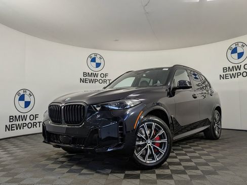 New 2026 BMW X5 xDrive40i w/ M Sport Package AWD/4WD image 1