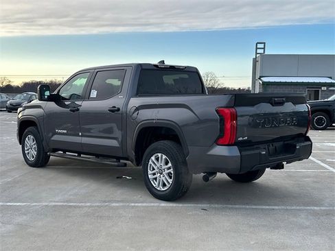 New 2026 Toyota Tundra SR5 image 3