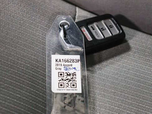 Used 2019 Honda Accord LX image 29