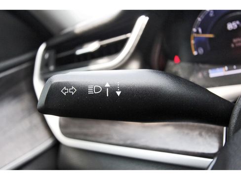 Used 2023 Jeep Grand Cherokee L Limited w/ Luxury Tech Group II AWD/4WD image 22