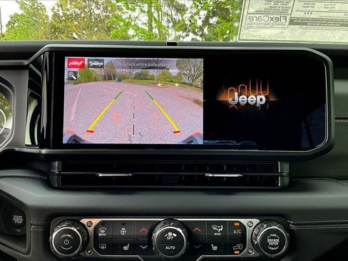 New 2026 Jeep Gladiator Mojave AWD/4WD image 14
