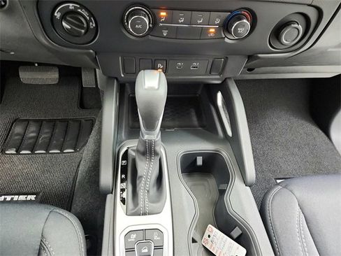 New 2026 Nissan Frontier SV w/ Tow Package image 25
