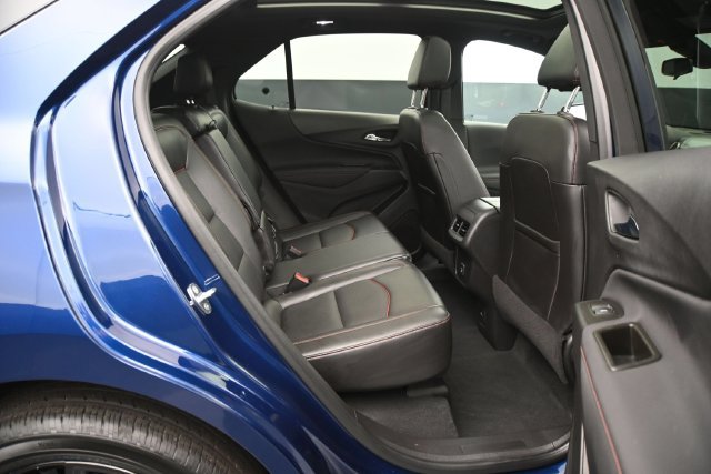 Used 2022 Chevrolet Equinox RS w/ RS Leather Package AWD/4WD image 14