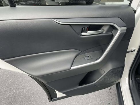 New 2025 Toyota RAV4 XLE image 20