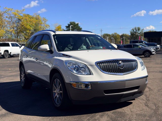 Used 2011 Buick Enclave CXL FWD image 3