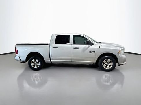 Used 2018 RAM 1500 Express AWD/4WD image 5