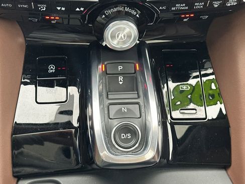 Certified 2025 Acura MDX SH-AWD w/ Technology Package image 21