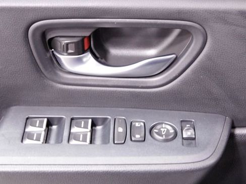 Certified 2025 Honda Pilot Sport image 26