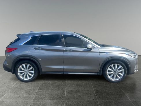 Used 2019 INFINITI QX50 Essential w/ Proactive Package AWD/4WD image 8