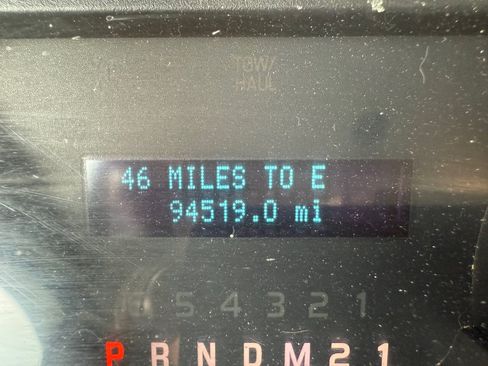 Used 2013 Ford F150 STX w/ Mid Equipment Group AWD/4WD image 10