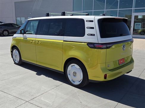 New 2025 Volkswagen ID. Buzz 1st Edition image 7