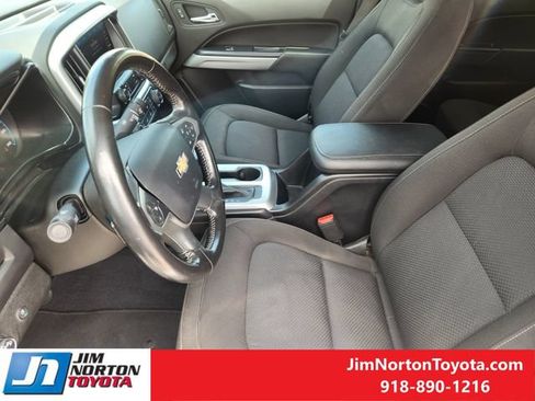 Used 2019 Chevrolet Colorado LT RWD image 15