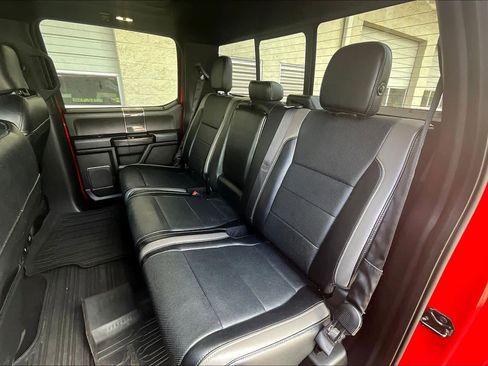 Used 2018 Ford F150 Raptor w/ Equipment Group 802A Luxury image 21