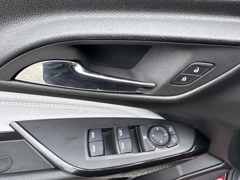 Used 2024 Chevrolet Trax LT image 8