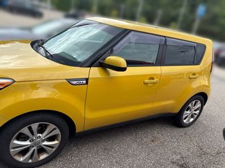 Used 2015 Kia Soul + FWD video 2