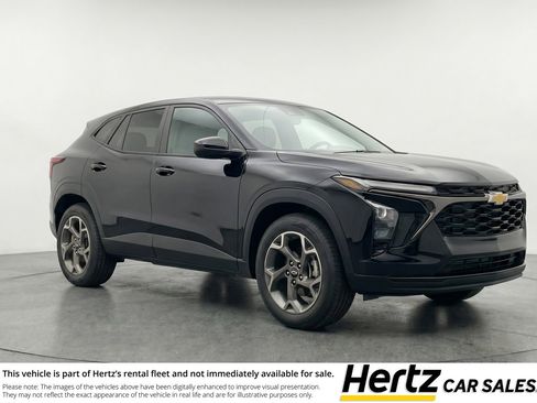 Used 2025 Chevrolet Trax LT w/ LT Convenience Package FWD image 1