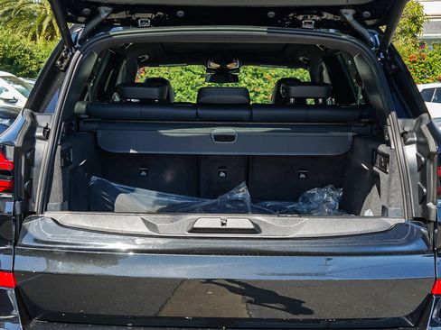 New 2026 BMW X5 sDrive40i w/ M Sport Package image 38