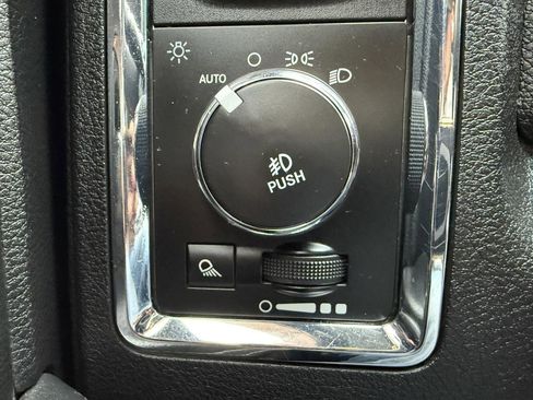 Used 2016 RAM 2500 Laramie image 16