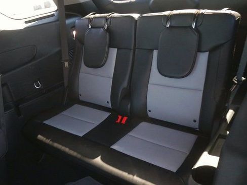 Used 2024 Ford Explorer XLT w/ Equipment Group 202A image 15