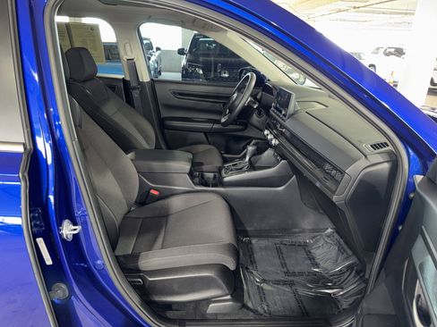 Used 2023 Honda CR-V EX image 10