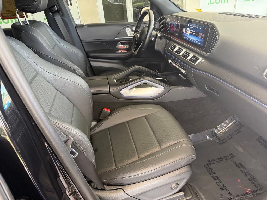 Used 2025 Mercedes-Benz GLE 350 4MATIC image 25