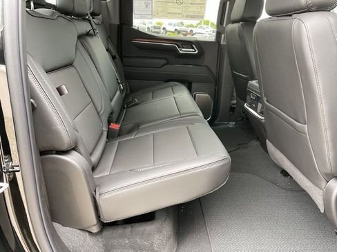 New 2026 GMC Sierra 1500 Denali w/ Denali Reserve Package AWD/4WD image 17