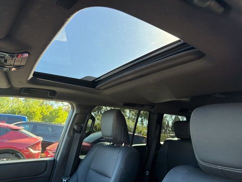 Used 2025 Toyota Land Cruiser image 10