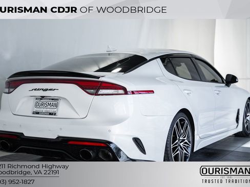 Used 2022 Kia Stinger GT1 image 5