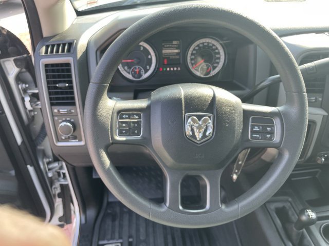Used 2018 RAM 3500 Tradesman w/ Chrome Appearance Group AWD/4WD image 10