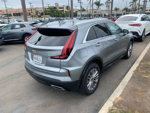 Used 2024 Cadillac XT4 Premium Luxury FWD image 6