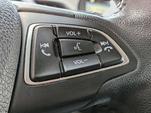 Used 2019 Ford Escape SEL FWD image 13