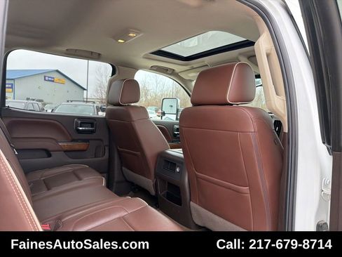 Used 2016 Chevrolet Silverado 2500 High Country w/ Duramax Plus Package image 86