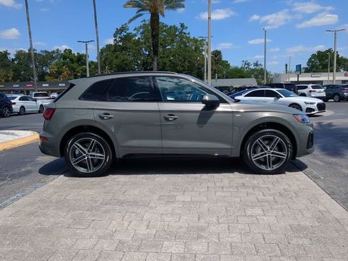 Used 2023 Audi Q5 e Premium Plus w/ Premium Plus Package AWD/4WD image 3