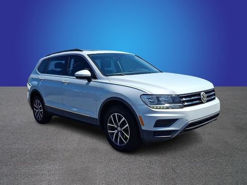 Used 2018 Volkswagen Tiguan S FWD image 3