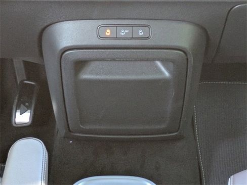 New 2025 Volkswagen ID. Buzz Pro S image 22