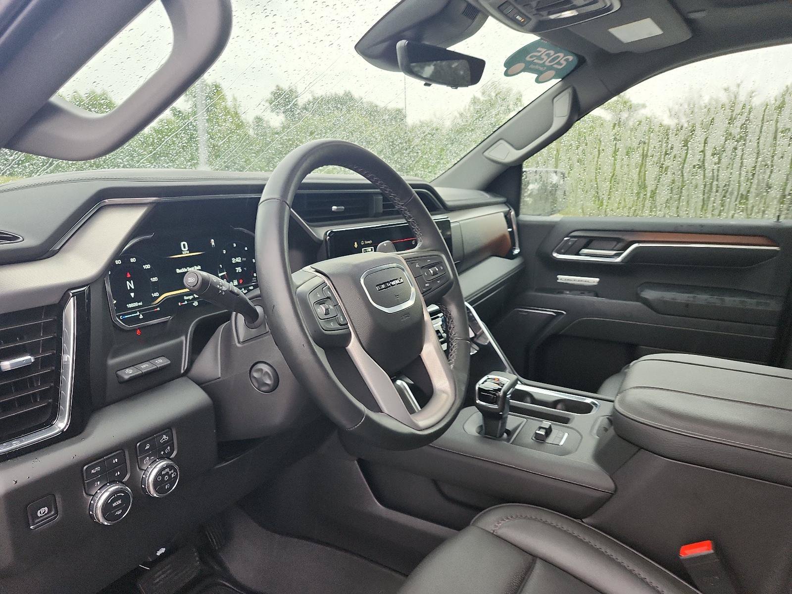 Certified 2025 GMC Sierra 1500 Denali w/ Denali Reserve Package AWD/4WD image 17