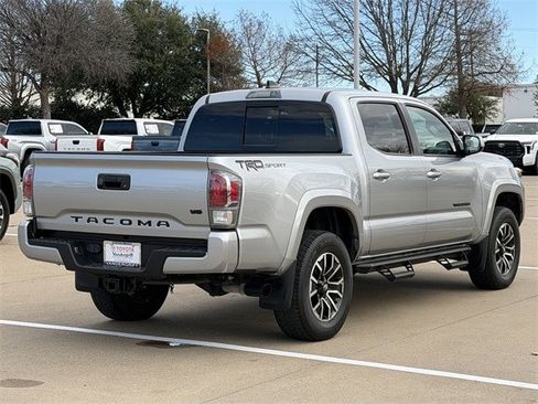 Certified 2023 Toyota Tacoma TRD Sport image 4