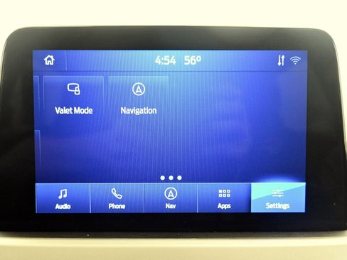 Used 2020 Ford Escape SE image 15