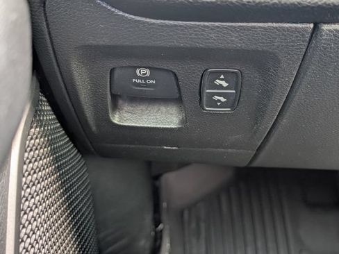 Used 2020 RAM 1500 Big Horn AWD/4WD image 28