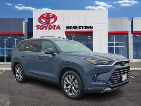 Certified 2026 Toyota Grand Highlander Limited image 1