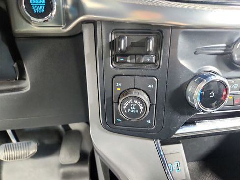 Used 2024 Ford F150 Lariat w/ Tow/Haul Package image 28