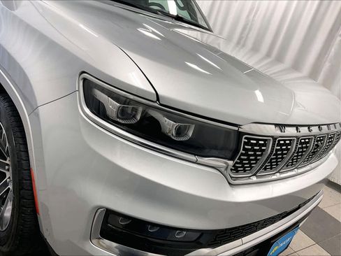 Used 2022 Jeep Grand Wagoneer Series I image 34