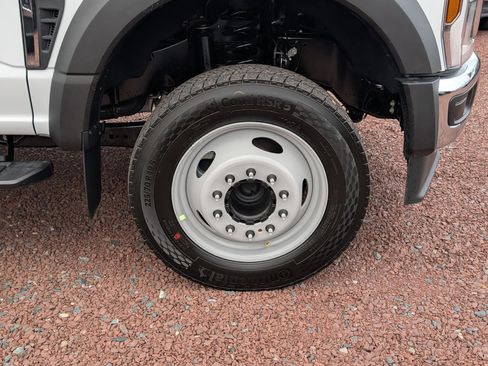 New 2026 Ford F550 2WD Regular Cab Super Duty image 5