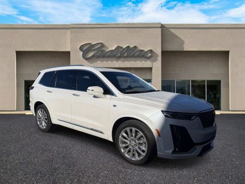 Certified 2024 Cadillac XT6 Premium Luxury w/ Platinum Package FWD image 1