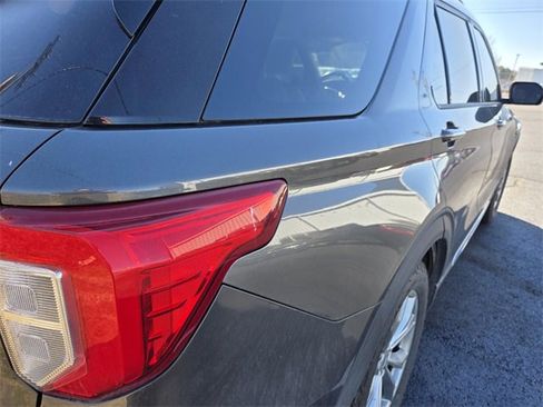 Used 2020 Ford Explorer Limited image 7