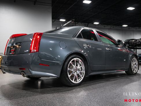 Used 2011 Cadillac CTS V RWD image 5