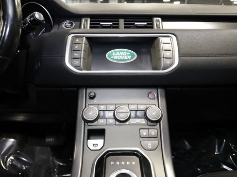 Used 2018 Land Rover Range Rover Evoque SE AWD/4WD image 27